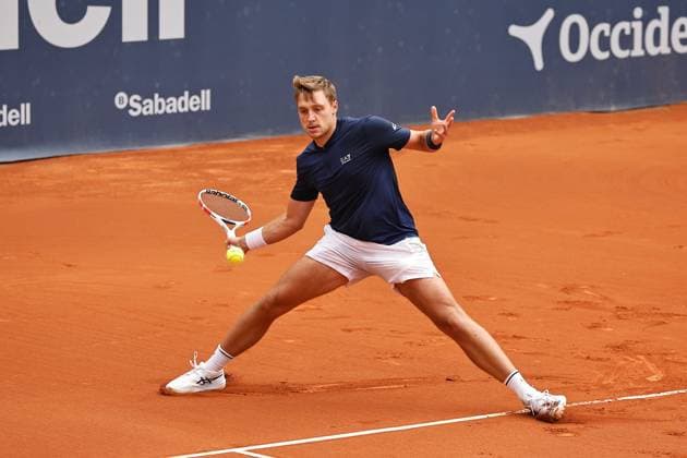 Hamad Medjedovic (SRB), APRIL14, 2025 - Tennis : Medjedovic during singles 1st round match against Giovanni Mpetshi Perricard on the Barcelona Open Banc Sabadell tennis tournament at the Real Club de Tenis de Barcelona in Barcelona, Spain. Noxthirdxpartyxsales  (287718909)