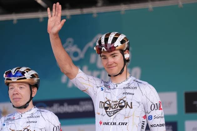 Belohvosciks Kristians Of Monzon - Incolor - Gub during the Giro d™Abruzzo, stage 1 from Scerni to Crecchio (151 km) - Abruzzo, Italy - Tuesday, April 15, 2025. - cycling .  Copyright: xMassimoxPaolone LaPressex