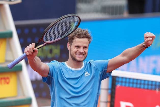Yannick Hanfmann GER cheers after the win, jubilation, joy, emotion Tennis BMW Open 2025 ATP 500 MTTC Iphitos Munich Germany April 15, 2025 Copyright: xJuergenxHasenkopfx