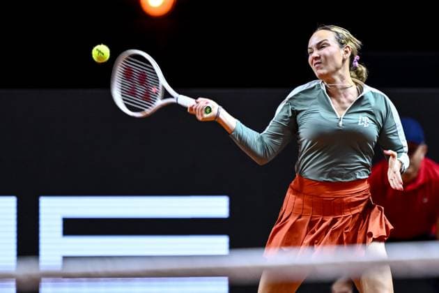 Donna Vekic Croatia in action, on the ball, single action during the match between Donna Vekic Croatia vs Jana Fett Croatia during the Porsche Tennis Grand Prix Stuttgart 2025 Day 2 at Porsche Arena on April 15, 2025 in Stuttgart, Germany Photo by Harry Langer DeFodi Images Donna Vekic Croatia controls the Ball at the match between Donna Vekic Croatia vs Jana Fett Croatia during the Porsche Tennis Grand Prix Stuttgart 2025 Day 2 at Porsche Arena on April 15, 2025 in Stuttgart, Germany Photo by Harry Langer DeFodi Images