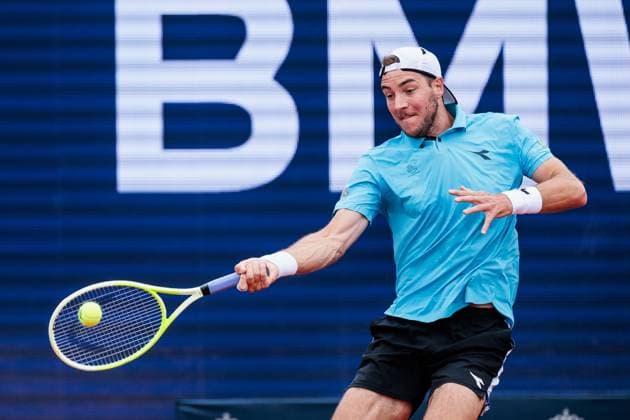 BMW Open Munich ATP 500 15 04 2025 Jan Lennard Struff Germany in match against Francisco Cerundolo Argentina BMW Open by Bitpanda Munich ATP 500 Day 4, Munich, MTTC Iphitos on 15 04 2025 Copyright: xBEAUTIFULxSPORTS Wunderlx