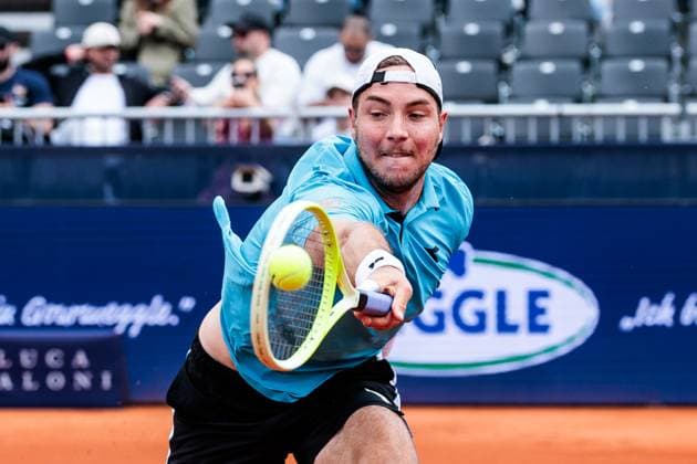 BMW Open Munich ATP 500 15 04 2025 Jan Lennard Struff Germany in match against Francisco Cerundolo Argentina BMW Open by Bitpanda Munich ATP 500 Day 4, Munich, MTTC Iphitos on 15 04 2025 Copyright: xBEAUTIFULxSPORTS Wunderlx