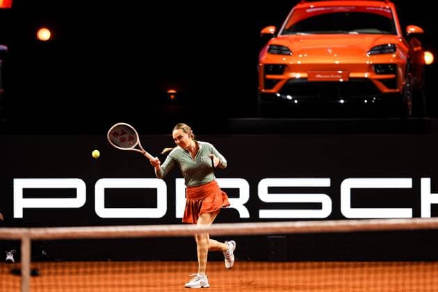In the picture Donna Vekic CRO Donna Vekic CRO vs Jana Fett CRO GER, Porsche Tennis Grand Prix GP Stuttgart 2025, WTA500, 15 04 2025 GER, Porsche Tennis Grand Prix GP Stuttgart 2025, WTA500, 15 04 2025 Stuttgart Copyright: xEibner-Pressefoto RogerxBuerkex EP
