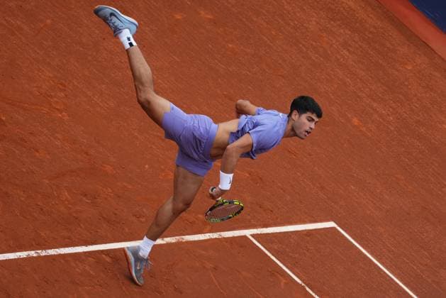 Barcelona, Spain, Barcelona Open Banc Sabadell 2025, ATP, Tennis Herren 500 match, Round of 32 between Carlos Alcaraz and Ethan Quinn, Real Club de Tenis Barcelona, Barcelona, Spain, 15 abril 2025 Copyright: xBaguxBlancox xPressinphotox