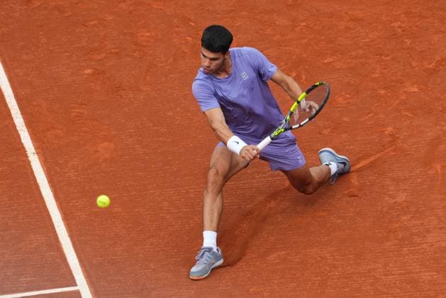 Barcelona, Spain, Barcelona Open Banc Sabadell 2025, ATP, Tennis Herren 500 match, Round of 32 between Carlos Alcaraz and Ethan Quinn, Real Club de Tenis Barcelona, Barcelona, Spain, 15 abril 2025 Copyright: xBaguxBlancox xPressinphotox
