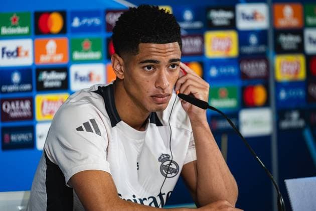 Real Madrid CF Training Session And press conference, PK, Pressekonferenz - UEFA Champions League 2024 25 Quarter Final Second Leg Jude Bellingham of Real Madrid CF speaks during the Press Conference ahead of their UEFA Champions League 2024 25 quarter final second leg match at Ciudad Real Madrid on April 15, 2025 in Madrid, Spain. Valdebebas Ciudad Real Madrid Madrid Spain Copyright: xAlbertoxGardinx AGardin_20250415_Football_Champions_Real_PC_0135