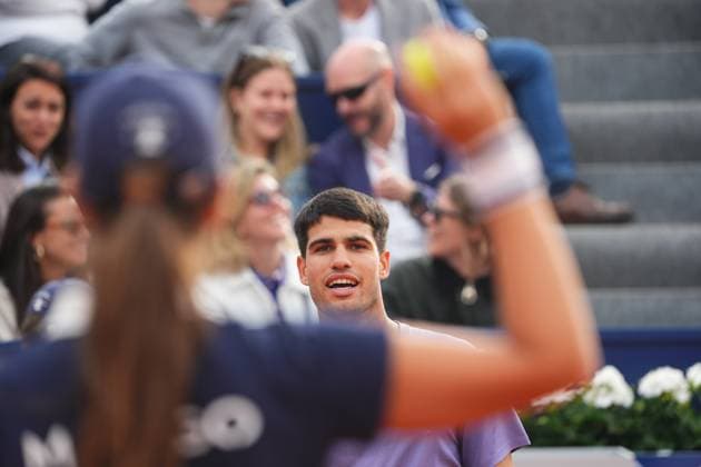 Barcelona, Spain, Barcelona Open Banc Sabadell 2025, ATP, Tennis Herren 500 match, Round of 32 between Carlos Alcaraz and Ethan Quinn, Real Club de Tenis Barcelona, Barcelona, Spain, 15 abril 2025 Copyright: xBaguxBlancox xPressinphotox