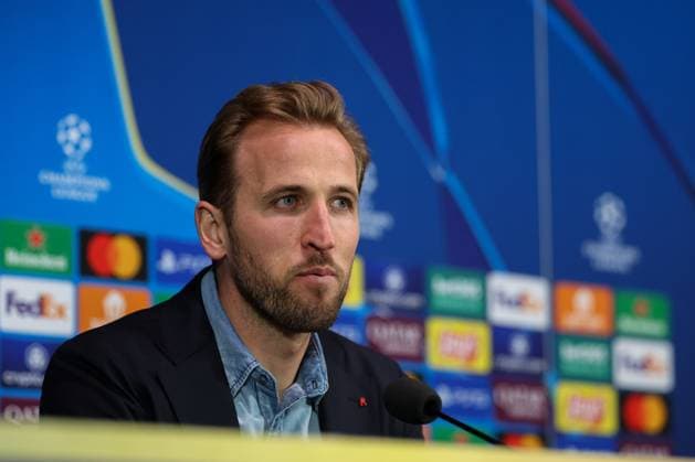 Harry Kane 9 FC Bayern Muenchen at the press conference, press conference, Inter Milan vs FC Bayern Muenchen, football, Champions League, quarter-final, second leg, 15 04 2025 Milan Lombardy Italy Copyright: xkolbert-press ChristianxKolbertx