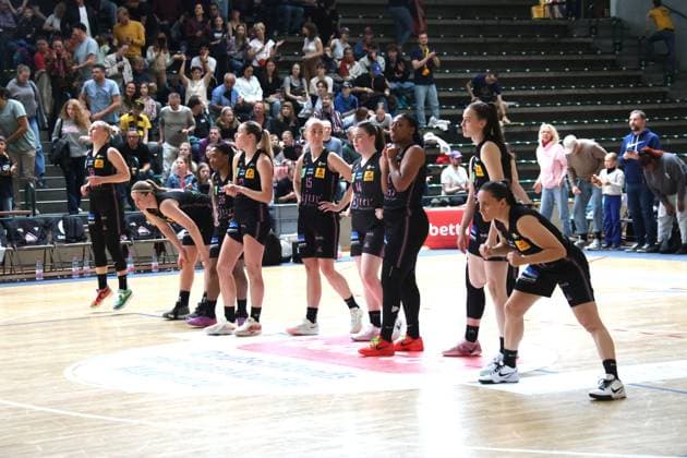 DEU, easyCredit DBBL, ALBA vs SAARLOUIS ROYALS, 15 04 2025, Soemmeringhalle, Berlin, DEU, easyCredit DBBL, ALBA vs SAARLOUIS ROYALS, in the picture Saarlouis player Photo Juergen Engler nordphoto GmbH nordphotoxGmbHx xEngler nph00076
