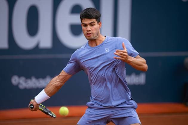 Sabadell Open Banc - 72 Conde de Godo Trophy in Barcelona, Spain. Barcelona, Spain, 15, April, 2025. Match between Carlos Alcaraz (ESP) vs Ethan Quinn (USA) in Sabadell Open Banc - 72 Conde de Godo Trophy. Carlos Alcaraz hitting. Barcelona Reial Club de Tenis Barcelona Spain
