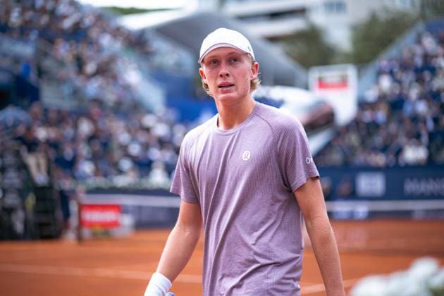 Sabadell Open Banc - 72 Conde de Godo Trophy in Barcelona, Spain. Barcelona, Spain, 15, April, 2025. Match between Carlos Alcaraz (ESP) vs Ethan Quinn (USA) in Sabadell Open Banc - 72 Conde de Godo Trophy. Ethan Quinn. Barcelona Reial Club de Tenis Barcelona Spain