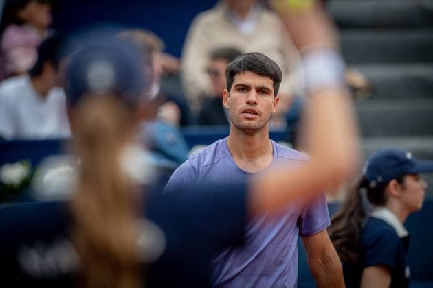 72 Barcelona Open Banc de Sabadell. Conde de Godo Trophy. Real Club de Tenis Barcelona. April 15,2025 72 Barcelona Open Banc de Sabadell. Conde de Godo Trophy. Real Club de Tenis Barcelona. April 15,2025 Carlos Alcaraz during the first round match between Carlos Alcaraz and Ethan Quinn of the ATP, Tennis Herren Barcelona Open Banc de Sabadell tennis tournament Trofeo Conde de Godo played at the Real Club de Tenis Barcelona. April 15, 2025. Barcelona ESP Copyright: xS.xRosx