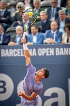 72 Barcelona Open Banc de Sabadell. Conde de Godo Trophy. Real Club de Tenis Barcelona. April 15,2025 72 Barcelona Open Banc de Sabadell. Conde de Godo Trophy. Real Club de Tenis Barcelona. April 15,2025 Carlos Alcaraz during the first round match between Carlos Alcaraz and Ethan Quinn of the ATP, Tennis Herren Barcelona Open Banc de Sabadell tennis tournament Trofeo Conde de Godo played at the Real Club de Tenis Barcelona. April 15, 2025. Barcelona ESP Copyright: xS.xRosx
