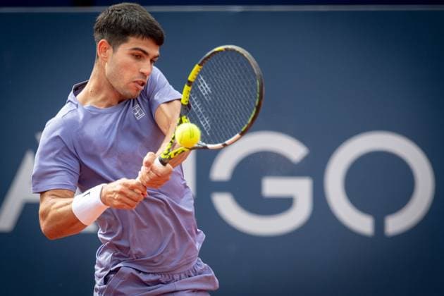 72 Barcelona Open Banc de Sabadell. Conde de Godo Trophy. Real Club de Tenis Barcelona. April 15,2025 72 Barcelona Open Banc de Sabadell. Conde de Godo Trophy. Real Club de Tenis Barcelona. April 15,2025 Carlos Alcaraz during the first round match between Carlos Alcaraz and Ethan Quinn of the ATP, Tennis Herren Barcelona Open Banc de Sabadell tennis tournament Trofeo Conde de Godo played at the Real Club de Tenis Barcelona. April 15, 2025. Barcelona ESP Copyright: xS.xRosx