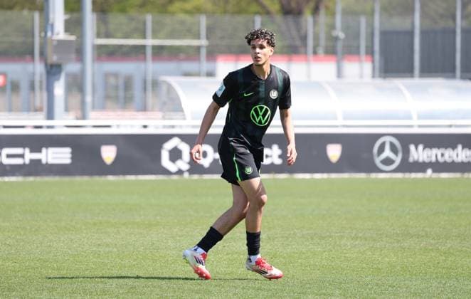 Football, Werder Bremen sign Yasin Chebil from VfL Wolfsburg - Archive pictures