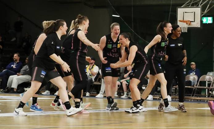 Saarlouis Royals cheer at the end of the game, celebrate their place in the final Sports Basketball DBBL Bundesliga Womens Womens Playoff Semifinal 5 Game Season 2024 2025 15 04 2024 ALBA Berlin vs Saarlouis Royals