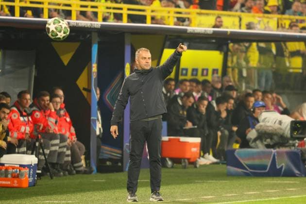 15 04 2025, xfanx, Football UEFA Champions League, Borussia Dortmund FC Barcelona v l Head Coach Hansi Flick FC Barcelona on the sidelines DFL DFB REGULATIONS PROHIBIT ANY USE OF PHOTOGRAPHS as IMAGE SEQUENCES and or QUASI VIDEO Dortmund mfan