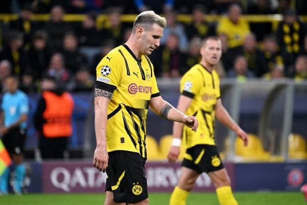 Football, Champions League, Germany, Men, Season 2024 2025, Quarter-final second leg, Signal Iduna Park Dortmund Bor Dortmund FC Barcelona Niklas Süle BVB , Waldemar Anton BVB disappointed Disappointment, Frustration, Action