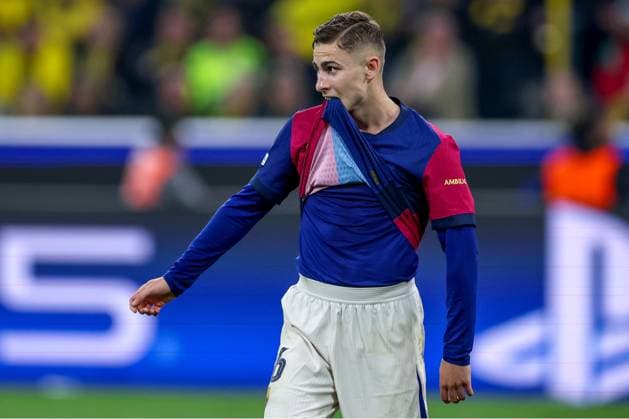 15 04 2025, Football, UEFA Champions League, Borussia Dortmund FC Barcelona, BVB Stadium, Quarter-finals, 2024 2025 season Disappointment on the face of Fermin Lopez FC Barcelona 16 Regulations prohibit any use of photographs as image sequences and or quasi video North Rhine-Westphalia Germany