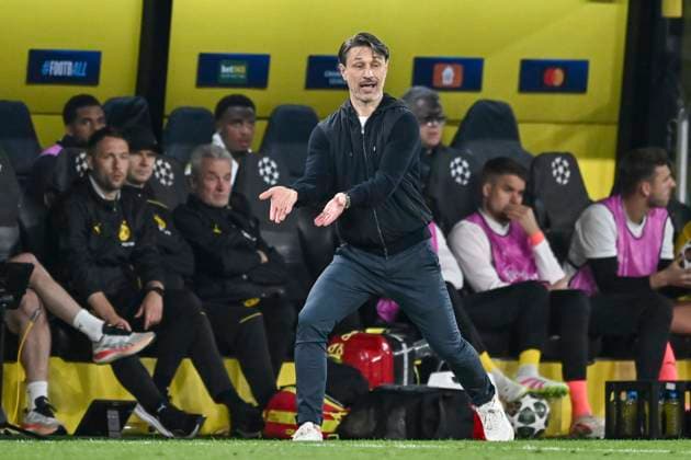 Niko Kovac Dortmund coach gestures gestures gestures 15 04 2025 Soccer, Champions League, Borussia Dortmund vs FC Barcelona, Signal Iduna Park, Dortmund, Copyright: xpepphotox xHorstxMauelshagenx pep00321, pep_20250415_hm_5482
