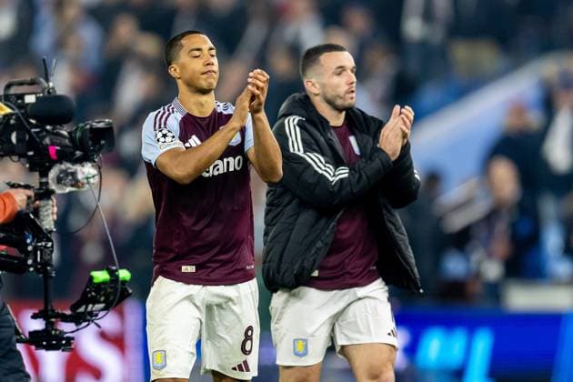 Aston Villa v Paris Saint-Germain Champions League 15 04 2025. Quarter Final leg 2 of 2 Aston Villa midfielder Youri Tielemans (8) and Aston Villa midfielder John?McGinn (7) applaud fans after the Champions League quarter final second leg match between Aston Villa and Paris Saint-Germain at Villa Park, Birmingham, England on 15 April 2025. Birmingham Villa Park West Midlands England Editorial use only , Copyright: xManjitxNarotrax PSI-21853-0066
