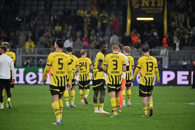 Dortmund players after the match, center Serhou Guirassy Borussia Dortmund 15 04 2025, Football UEFA Champions League 2024 25, quarter-final, second leg, Borussia Dortmund FC Barcelona Dortmund Signal Iduna Park North Rhine-Westphalia Germany Team2