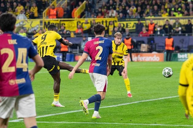 Serhou GUIRASSY DO scores the goal for 3 1, Football Champions League, Quarterfinal, Round of 8, Borussia Dortmund DO FC Barcelona Barca 3 1 on 15 04 2025 in Dortmund Germany UEFA regulations prohibit any use of photographs as image sequences and or quasi video Â