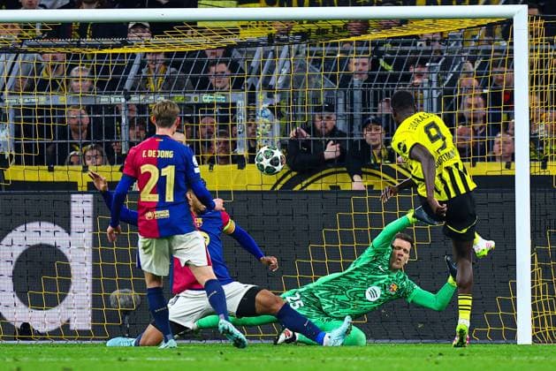 2025.04.15 Dortmund pilka nozna UEFA Liga Mistrzow sezon 2024 2025 Borussia Dortmund - FC Barcelona, Barca N z bramka gol radosc na 3-1 Serhou Guirassy Foto Pawel Andrachiewicz PressFocus 2025.04.15 Dortmund Football - UEFA Champions League season 2024 2025 Borussia Dortmund - FC Barcelona bramka gol radosc na 3-1 Serhou Guirassy Credit: Pawel Andrachiewicz PressFocus NEWSPIX.PL --- newspix.pl POLAND OUT! 