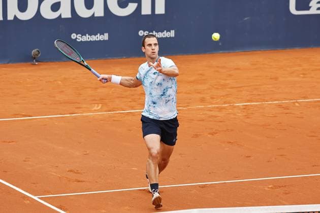 Laslo Djere (SRB), APRIL15, 2025 - Tennis : Laslo Djere during singles 1st round match against Arthur Rinderknech on the Barcelona Open Banc Sabadell tennis tournament at the Real Club de Tenis de Barcelona in Barcelona, Spain. Noxthirdxpartyxsales  (287807056)