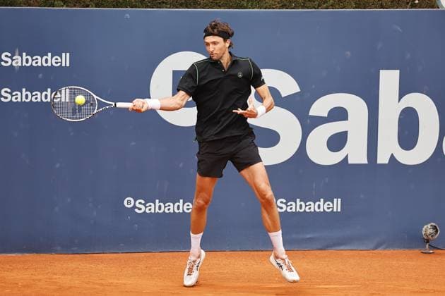 Arthur Rinderknech (FRA), APRIL15, 2025 - Tennis : Arthur Rinderknech during singles 1st round match against Laslo Djere on the Barcelona Open Banc Sabadell tennis tournament at the Real Club de Tenis de Barcelona in Barcelona, Spain. Noxthirdxpartyxsales  (287807176)