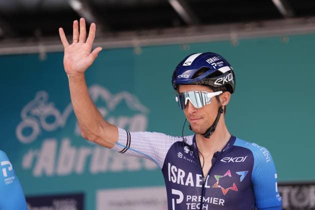 Ryder teal Solution Tech Vini Fantini during the Giro d™Abruzzo, stage from Tocco da Casauria to Penne (138 km) - Abruzzo - Wednesday, April 16, 2025. - cycling .  Copyright: xMassimoxPaolonex xLaPressex