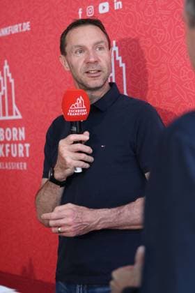 Frankfurt am Main on April 16, 2025 Press conference for the Eschborn Frankfurt 2025 cycling classic v l , Jens Voigt, former professional and expert in an interview Copyright: JoaquimxFerreira