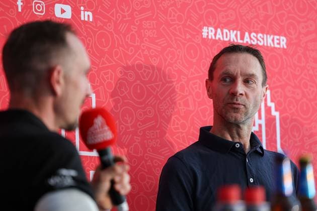 Frankfurt am Main on April 16, 2025 Press conference for the Eschborn Frankfurt 2025 cycling classic from left, John Degenkolb Team Picnic PostNL, Jens Voigt, former pro and expert in an interview Copyright: JoaquimxFerreira