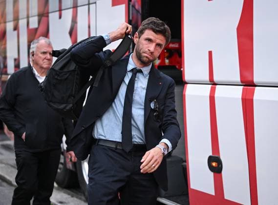 Football, CL, Inter Milan - Bayern Munich, Arrival of FC Bayern Munich in Milan