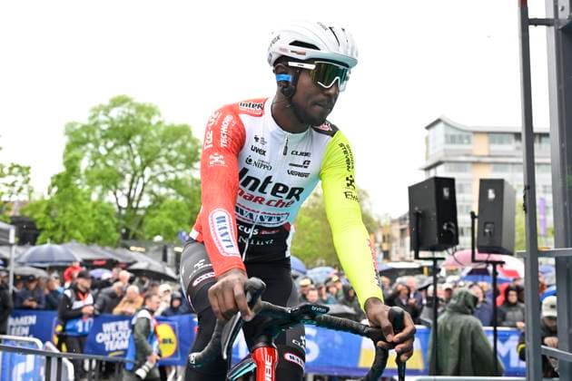 Ronde van Limburg 2025 - Men Elite TONGEREN, BELGIUM - APRIL 16 : Girmay Biniam (ERI) of Intermarche - Wanty pictured during the 77th edition of the Ronde van Limburg, an UCI Individual Road cycling, Rad, Radsport, Strasse race with start in Hasselt and finish in Tongeren after 178,6 km, organized by Flanders Classics on April 16, 2025 in Tongeren, Belgium, 16 04 2025 ( Motor driver Verfaillie Kenny (BEL) - Tongeren Belgium Copyright: xJanxDexMeuleneirx