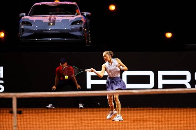 In the picture Erika Andreeva Mirra Andreeva vs Erika Andreeva GER, Porsche Tennis Grand Prix GP Stuttgart 2025, WTA500, 16 04 2025 GER, Porsche Tennis Grand Prix GP Stuttgart 2025, WTA500, 16 04 2025 Stuttgart Copyright: xEibner-Pressefoto RogerxBuerkex EP