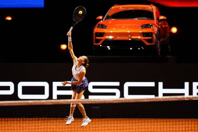 In the picture Erika Andreeva Mirra Andreeva vs Erika Andreeva GER, Porsche Tennis Grand Prix GP Stuttgart 2025, WTA500, 16 04 2025 GER, Porsche Tennis Grand Prix GP Stuttgart 2025, WTA500, 16 04 2025 Stuttgart Copyright: xEibner-Pressefoto RogerxBuerkex EP