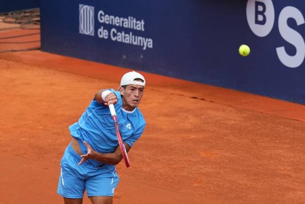 Barcelona, Spain, Barcelona Open Banc Sabadell 2025, ATP, Tennis Herren 500 match, Round of 32 between Holger Rune and Sebastian Baez, Real Club de Tenis Barcelona, Barcelona, Spain, 16 abril 2025 Copyright: xBaguxBlancox xPressinphotox