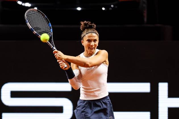 In the picture Sara Errani Magdalena Frech POL vs Sara Errani ITA GER, Porsche Tennis Grand Prix GP Stuttgart 2025, WTA500, 16 04 2025 GER, Porsche Tennis Grand Prix GP Stuttgart 2025, WTA500, 16 04 2025 Stuttgart Copyright: xEibner-Pressefoto RogerxBuerkex EP