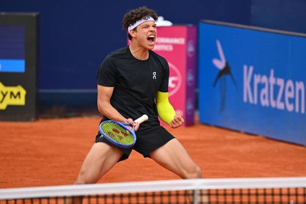 Ben SHELTON USA cheering,joy,enthusiasm,action,single image,cropped single motif,half figure,half figure Tennis BMW Open 2025 from 12 04 20 04 2025
