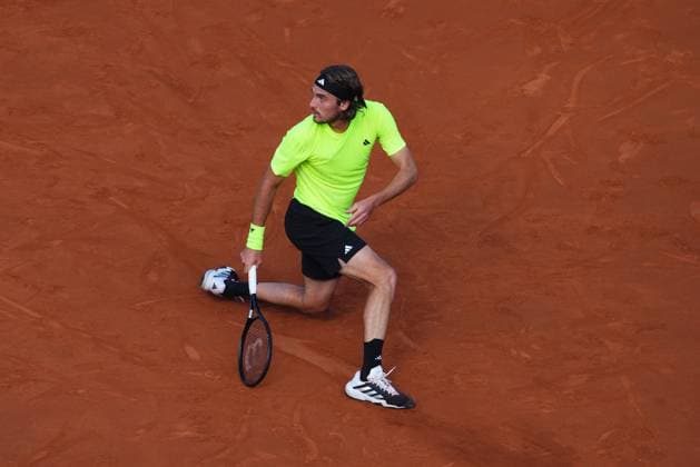 Barcelona, Spain, Barcelona Open Banc Sabadell 2025, ATP, Tennis Herren 500 match, Round of 32 between Stefanos Tsitsipas and Sebastian Korda, Real Club de Tenis Barcelona, Barcelona, Spain, 16 abril 2025 Copyright: xBaguxBlancox xPressinphotox