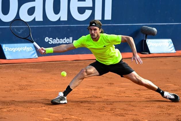 TENNIS - Internazionali di Tennis - Barcelona Open 2025 Stefanos TsitsPhoto by IPA ABACAPRESS.COMs during of the Barcelona Open Banc Sabadell at Real Club De Tenis Barcelona, Spain Barcelona Spain  Copyright: xIPAxSport ABACAx