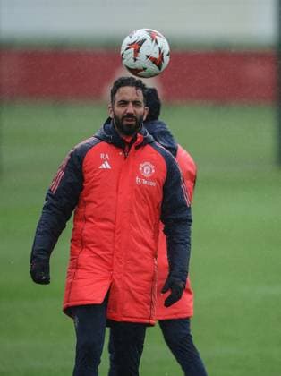 Manchester United, ManU Europa League Training, Carrington, Manchester Manchester United Europa League Training, Carrington, Manchester. 16 04 2025  Copyright: xBradleyxOrmesherx NINTCHDBPICT000987695422
