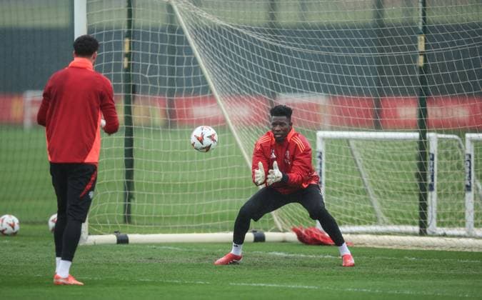Manchester United, ManU Europa League Training, Carrington, Manchester Manchester United Europa League Training, Carrington, Manchester. 16 04 2025  Copyright: xBradleyxOrmesherx NINTCHDBPICT000987695428