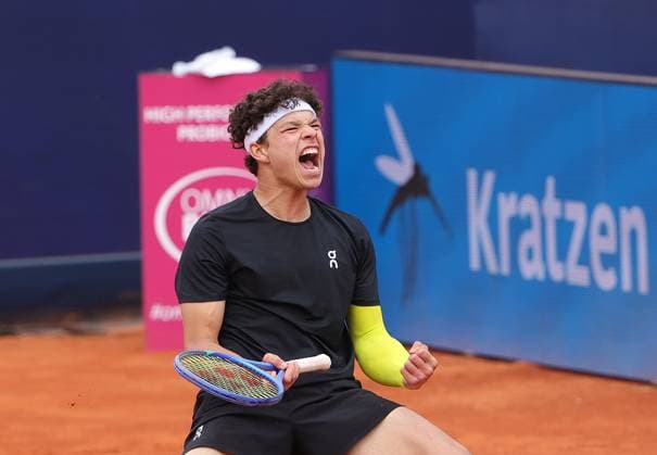 16 04 2025, BMW Open MTTC Iphitos ATP Tour 500, Munich, Tennis, Sport, in the picture Ben Shelton USA cheers
