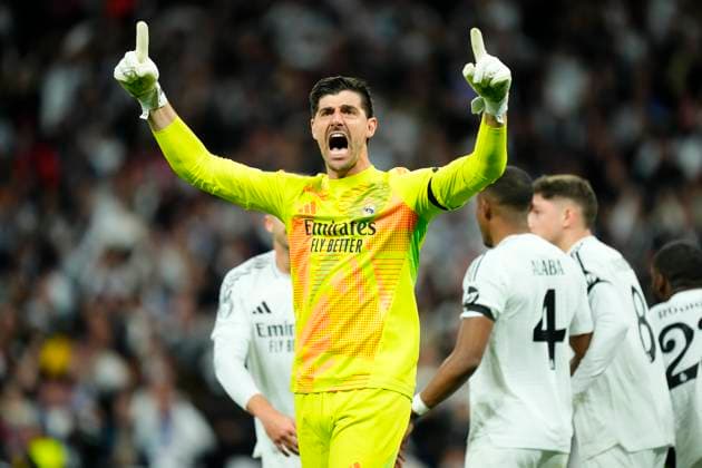 Real Madrid C.F. v Arsenal FC - UEFA Champions League 2024 25 Quarter Final Second Leg Thibaut Courtois goalkeeper of Real Madrid and Belgium celebrates after save a penalty during the UEFA Champions League 2024 25 Quarter Final Second Leg match between Real Madrid C.F. and Arsenal FC at Estadio Santiago Bernabeu on April 16, 2025 in Madrid, Spain. Madrid Spain  Copyright: xJosexBretonx originalFilename:bretonhernandez-realmadr250416_npKZj.jpg