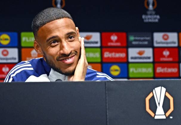 Match Europa League Manchester United, ManU - OL PHOTOPQR LE PROGRES Stéphane GUIOCHON - Manchester 16 04 2025 - Match Europa League Manchester United - OL -En Angleterre à Manchester à la veille du match de 1 4 de finale retour de l Europa League saison 2024-2025 Manchester United - OL conférence de presse de Corentin Tolisso press conference, PK, Pressekonferenz at Old Trafford, Manchester. Wednesday April 16, 2025 Manchester France  Copyright: xPHOTOPQR LExPROGRES MAXPPPxStéphanexGUIOCHONx 20250416LPL7921 20250416LPL7921