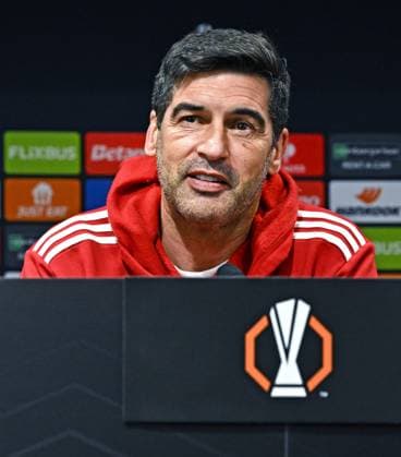 Match Europa League Manchester United, ManU - OL PHOTOPQR LE PROGRES Stéphane GUIOCHON - Manchester 16 04 2025 - Match Europa League Manchester United - OL -En Angleterre à Manchester à la veille du match de 1 4 de finale retour de l Europa League saison 2024-2025 Manchester United - OL conférence de presse de Paulo Fonseca press conference, PK, Pressekonferenz at Old Trafford, Manchester. Wednesday April 16, 2025 Manchester France  Copyright: xPHOTOPQR LExPROGRES MAXPPPxStéphanexGUIOCHONx 20250416LPL7922 20250416LPL7922