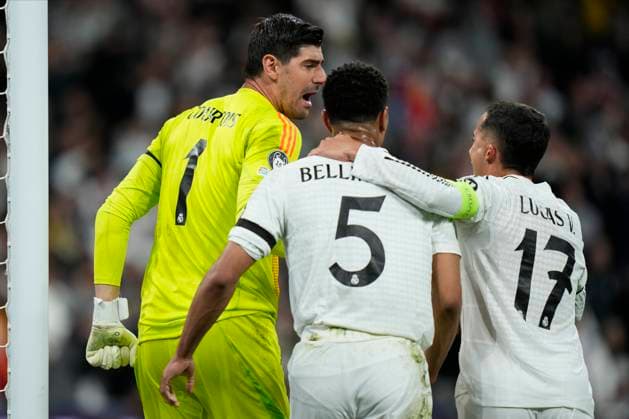 ESP: Real Madrid - Arsenal FC. UEFA Champions League match. Quarter-finals. Second leg. Thibaut Courtois of Real Madrid CF during the UEFA Champions League match, Quarter-finals, second leg, between Real Madrid and Arsenal FC played at Santiago Bernabeu Stadium on April 16, 2025 in Madrid Spain. kpng Copyright: xCesarxCebollax xPRESSINPHOTOx PS_250416_RMA_ARS_015