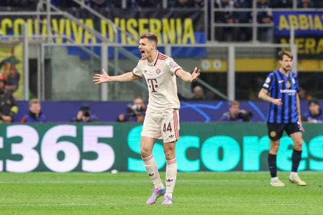 Josip Stanisic FC Bayern Muenchen gesticulates, gestures, shouts, Inter Milan vs FC Bayern Muenchen, football, Champions League, quarter-final, second leg, 16 04 2025 Copyright: xkolbert-press ChristianxKolbertx